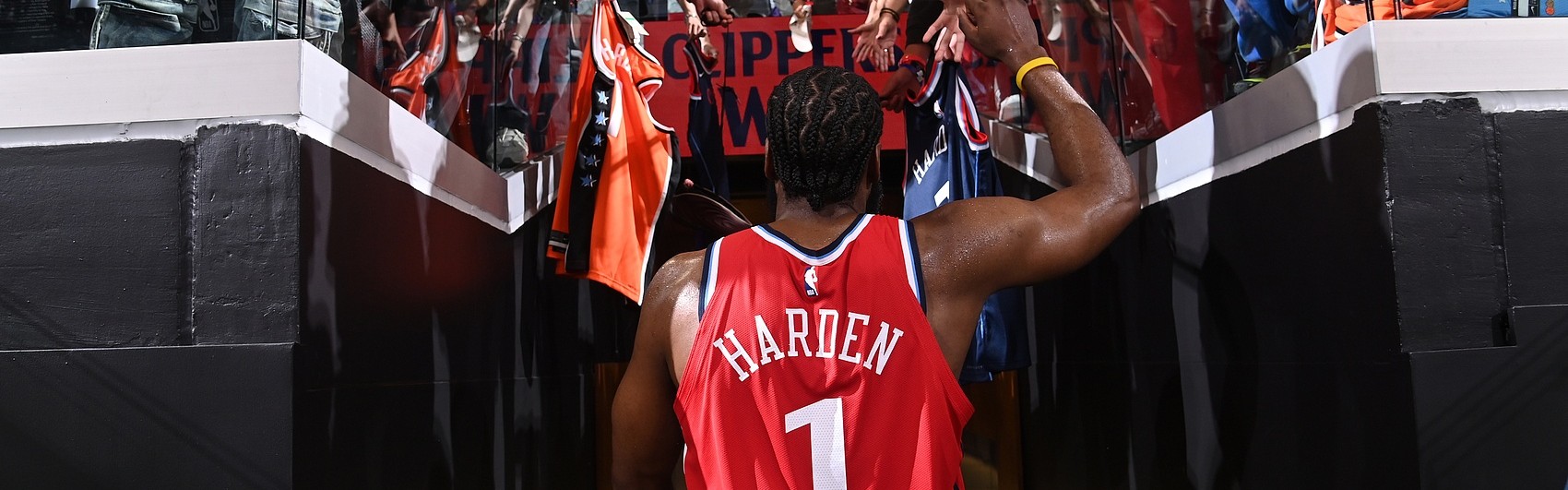 北美世界杯-离奇快船：卖全明星遣功勋 比尔报销 东道主无全明星 登走不欠4.0